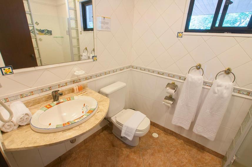 La Dolce Vita Park Hotel - Proximo A Curitiba São José dos Pinhais Eksteriør billede